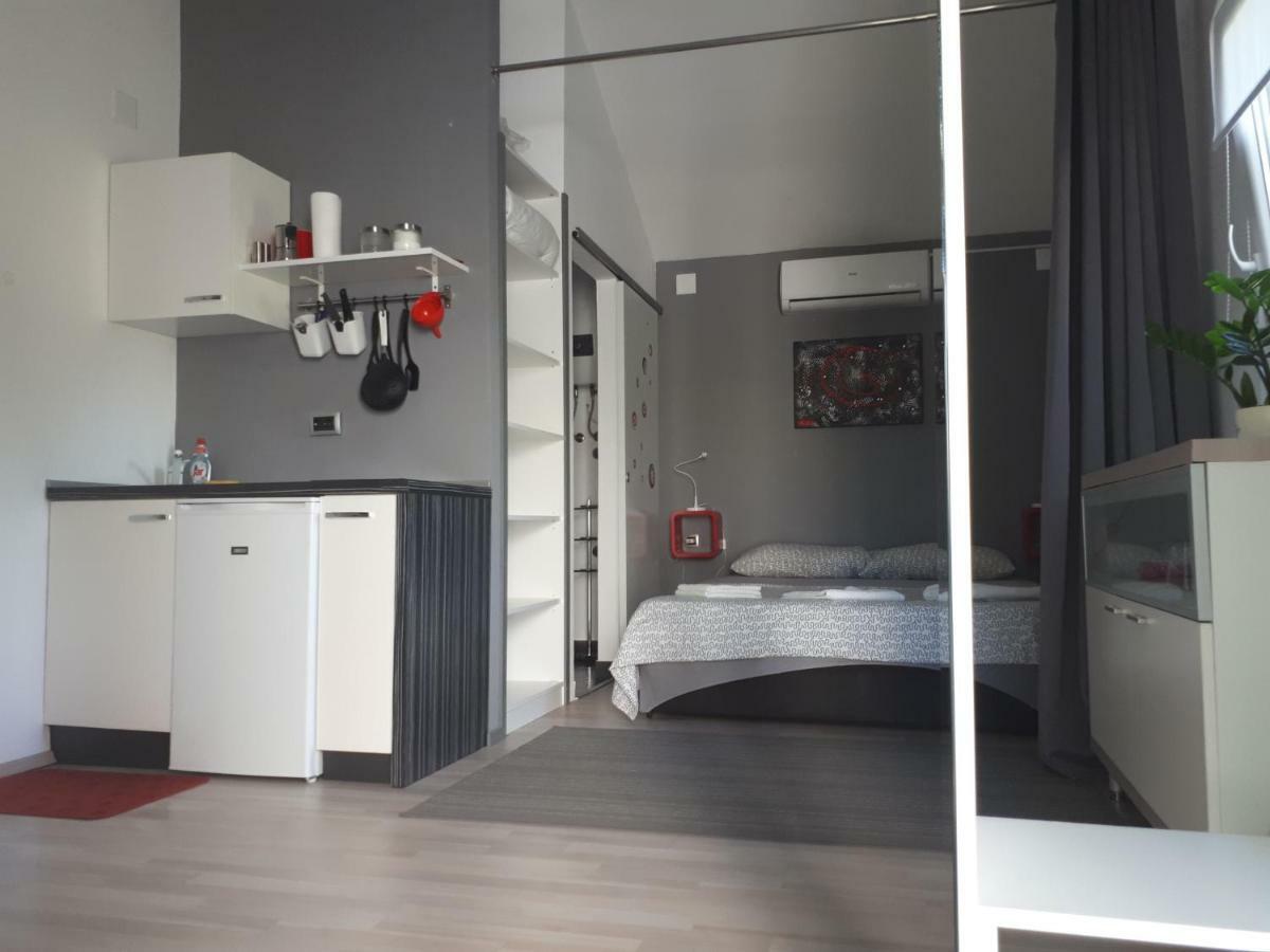Studio Apartman Splash Pjescana Uvala Dış mekan fotoğraf